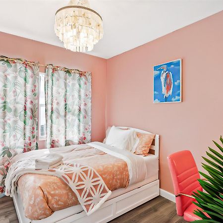 New! Havana Nights Villa ! Walk To Calle Ocho! ميامي المظهر الخارجي الصورة