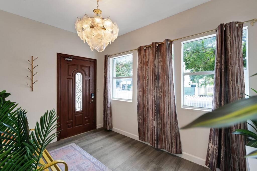 New! Havana Nights Villa ! Walk To Calle Ocho! ميامي المظهر الخارجي الصورة