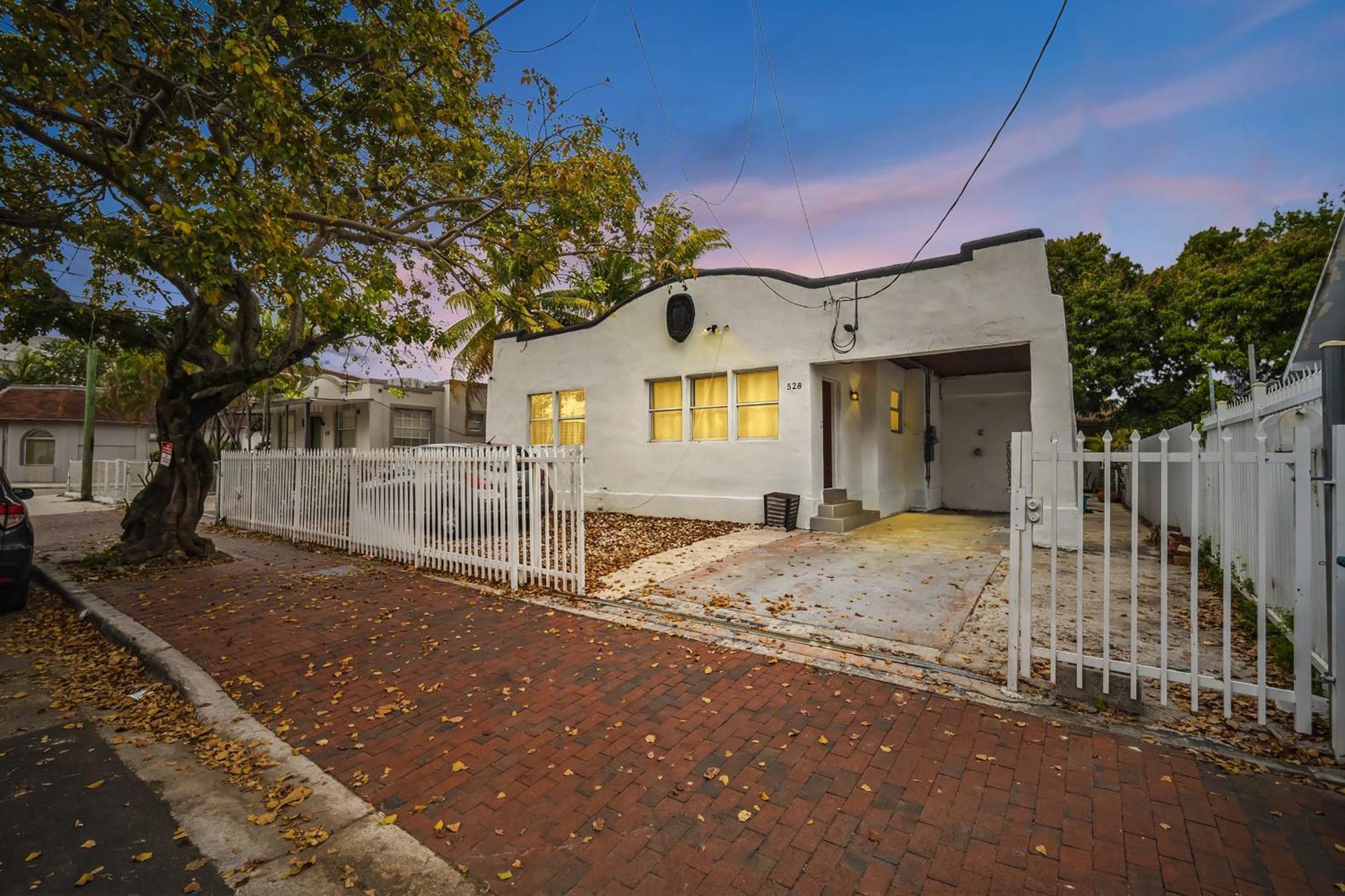New! Havana Nights Villa ! Walk To Calle Ocho! ميامي المظهر الخارجي الصورة